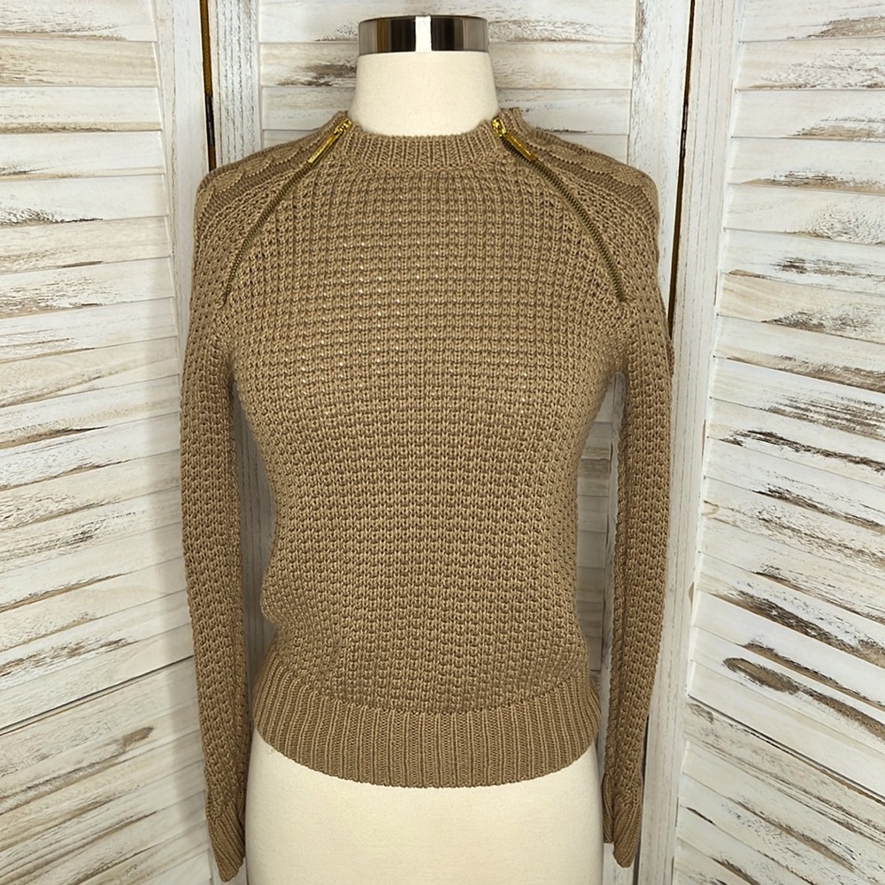 #22 MICHEAL l Micheal Kors Tan Gold Zipper Detail Crew Neck Sweater XS